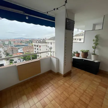 Coqueto Apartamento Con Terraza Y Piscina Apartment *