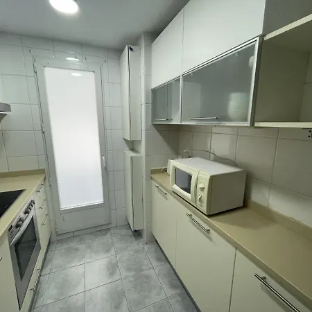 Coqueto Apartamento Con Terraza Y Piscina *