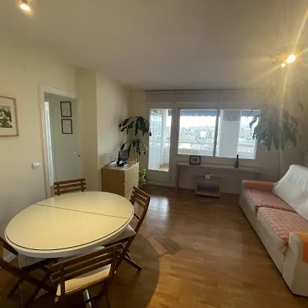 Coqueto Apartamento Con Terraza Y Piscina Santander