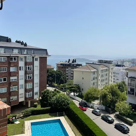 Coqueto Apartamento Con Terraza Y Piscina *
